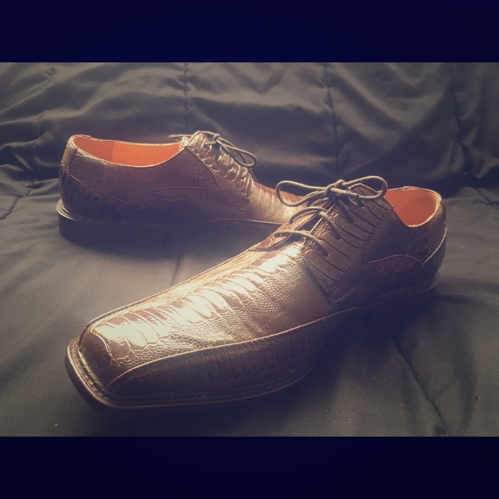 Oxford men’s dress shoes